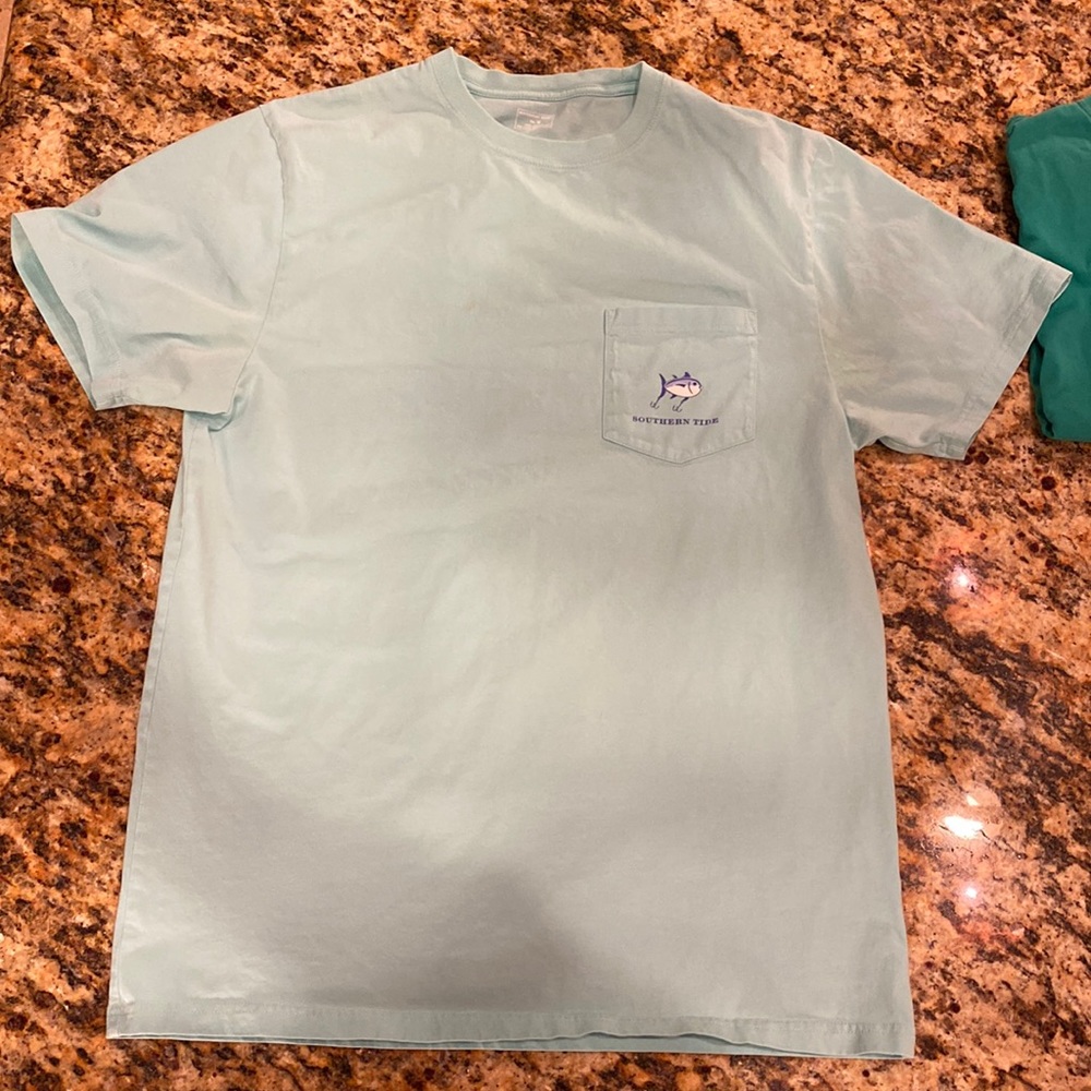 Southern Tide Tee